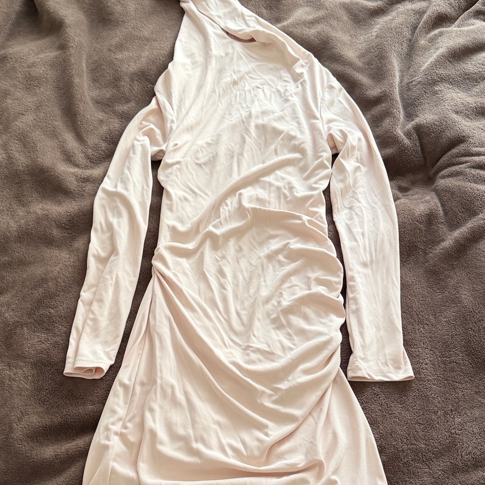 Zara Cream Long Sleeve Ruched Bodycon Dress